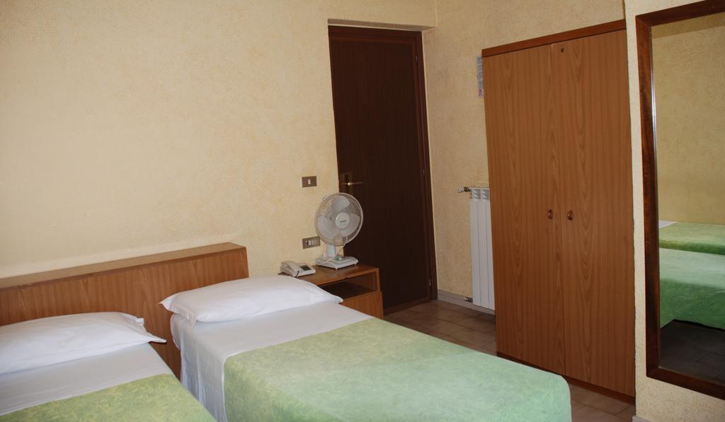 Hotel Verona *